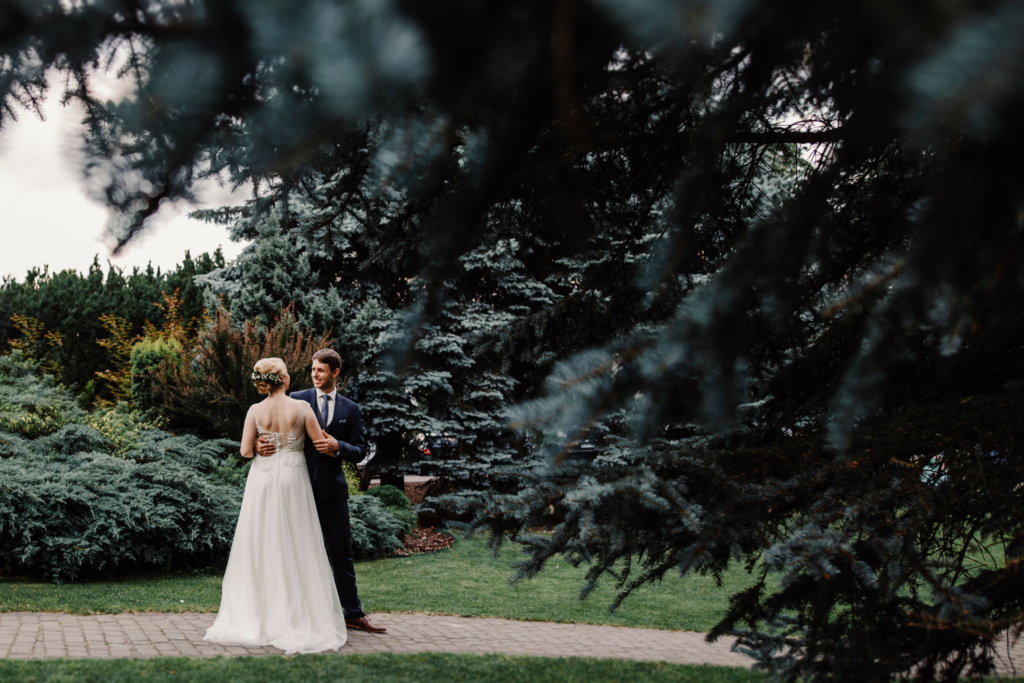 Eco Theme Wedding Photo