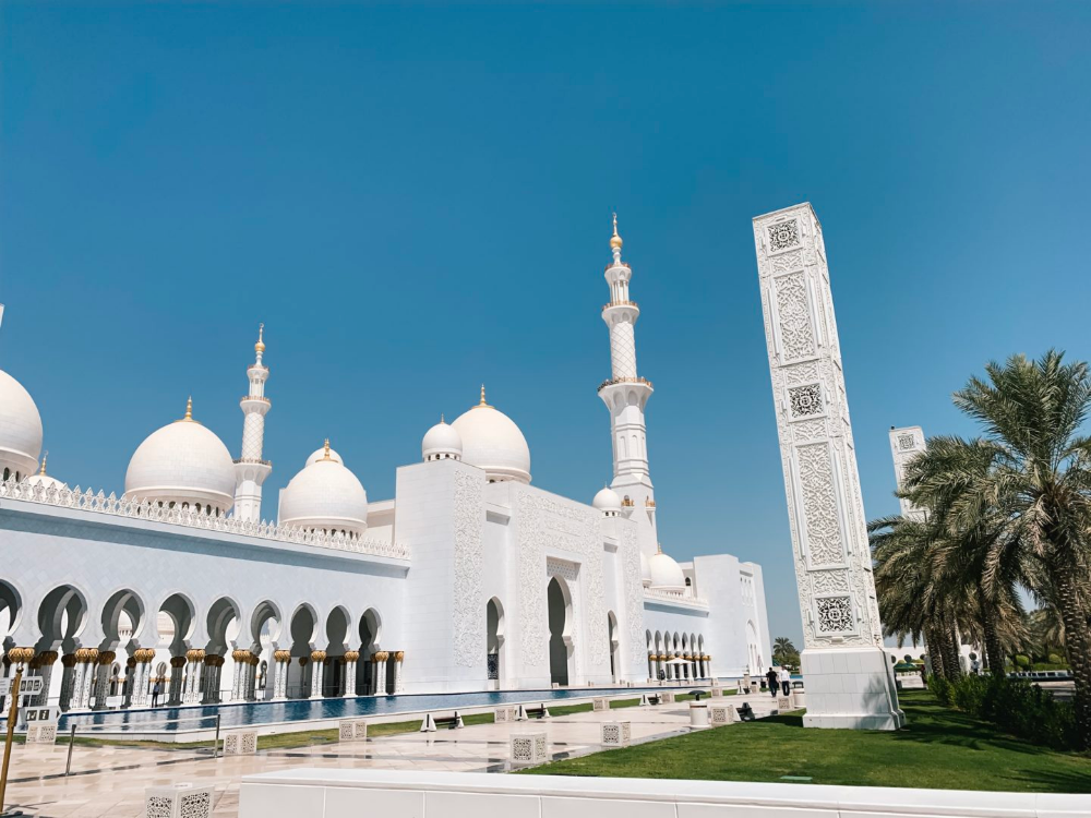 Small Wedding Venues for simple wedding ceremony in Grand Mosque Abu Dhabi